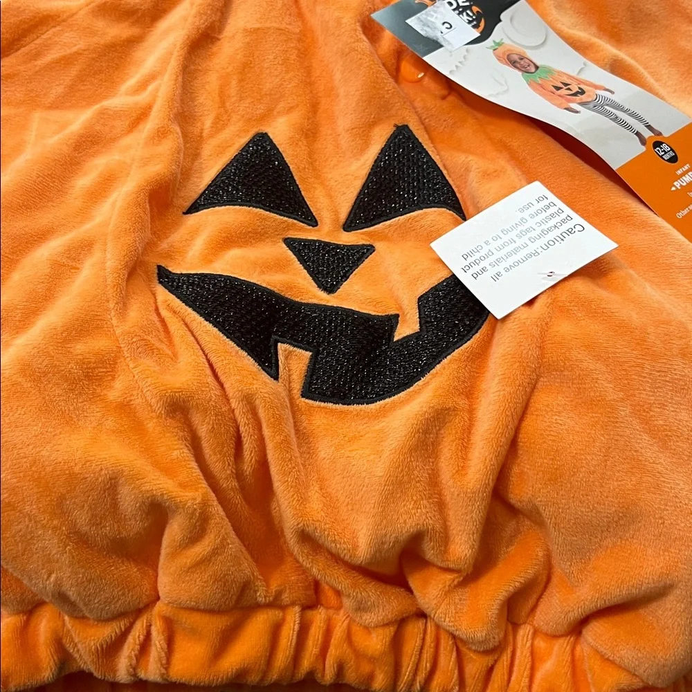 Pumpkin Halloween Costume for Kids 12-18 mths Halloween costume pumpkin nwt